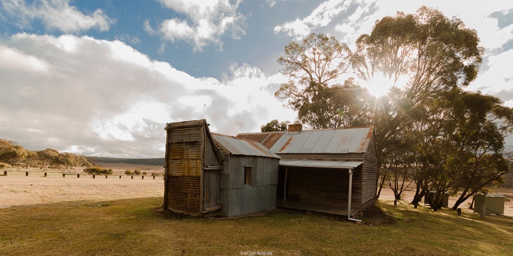 Cooinbil Hut campground | campground | Cooinbil Road, Long Plain NSW 2629, Australia | 0269477025 OR +61 2 6947 7025