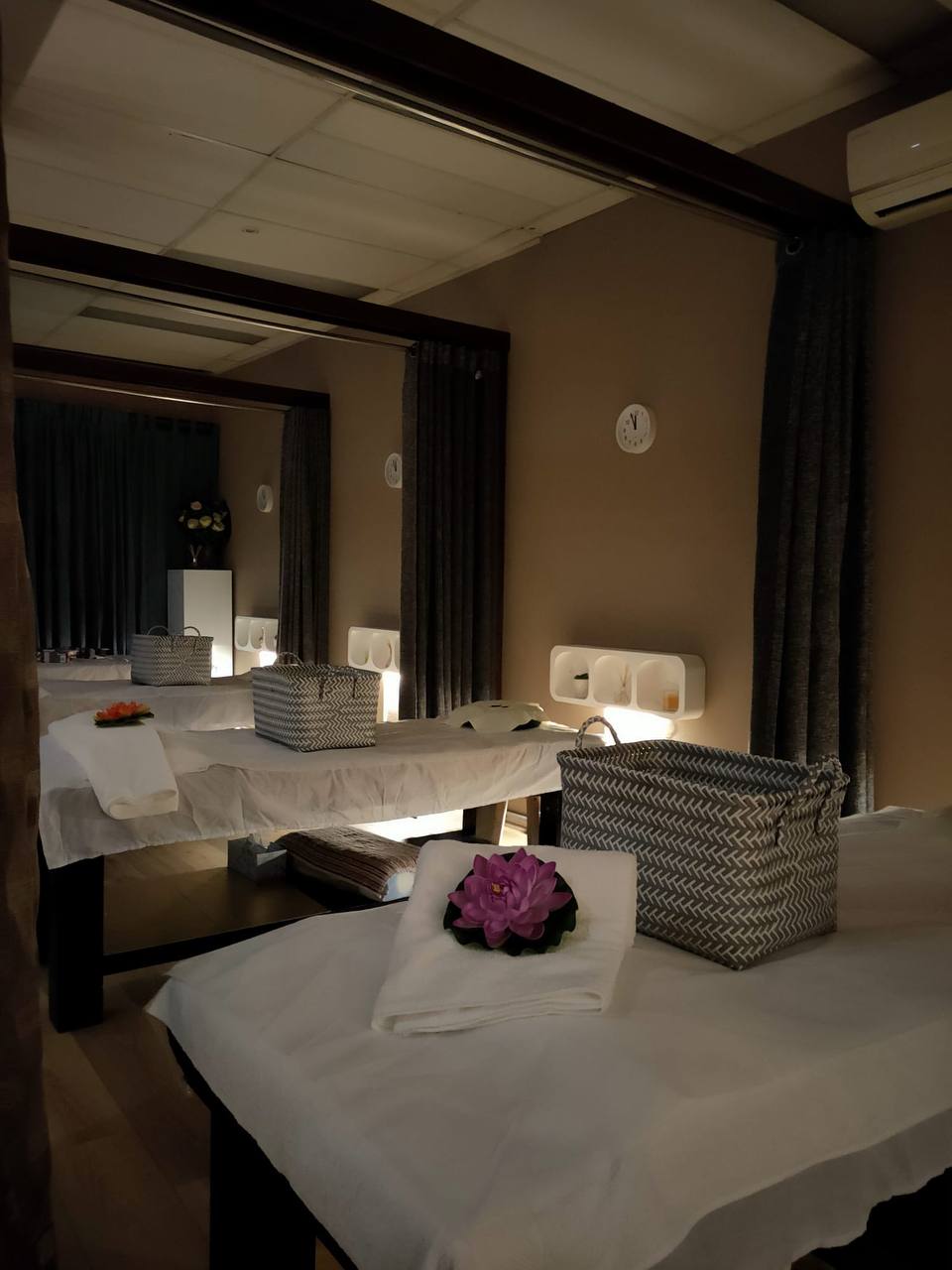 Golden Lotus Remedial Massage Clinic | shop 3/169 Meadows Rd, Mount Pritchard NSW 2170, Australia | Phone: (02) 9607 0777