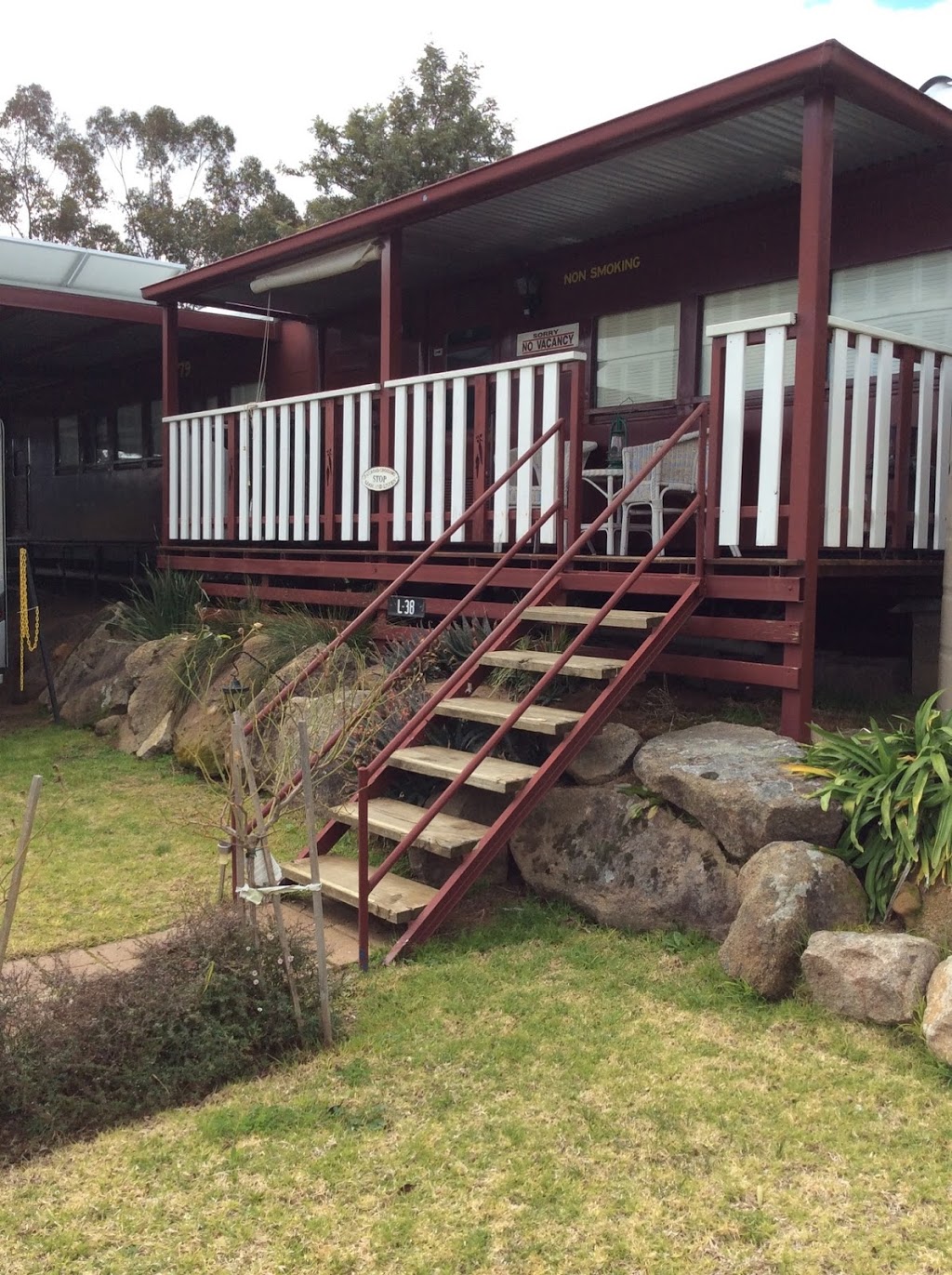 Junee Rail Stay BnB | 39 William St, Junee NSW 2663, Australia | Phone: 0424143023