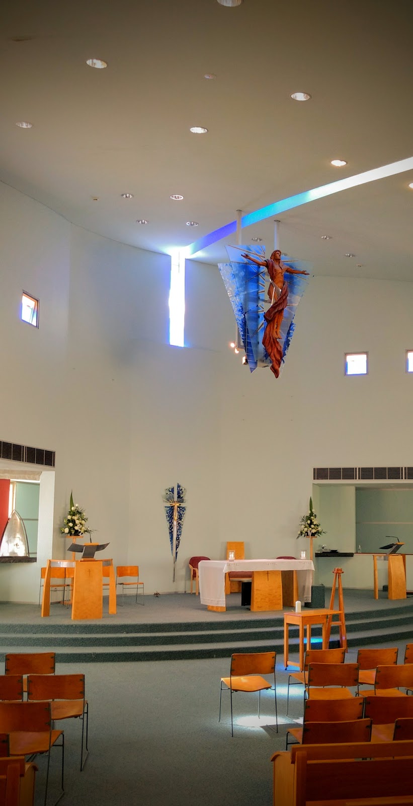 Our Lady of the Sacred Heart | church | 420 Seaview Rd, Henley Beach SA 5022, Australia | 0883568888 OR +61 8 8356 8888