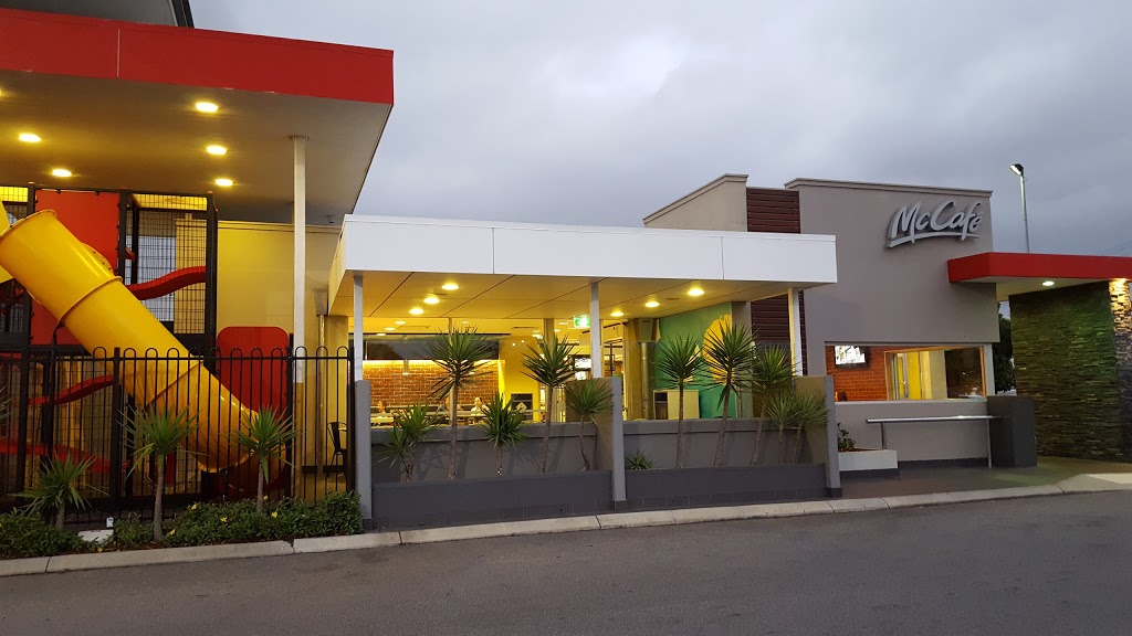 McDonalds Ascot | cafe | Cnr Great Eastern Highway &, Lyall St, Ascot WA 6104, Australia | 0894783480 OR +61 8 9478 3480