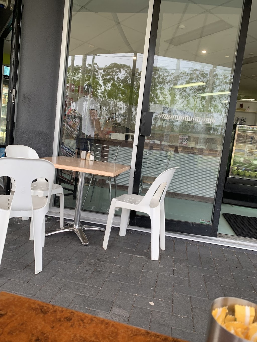 Cafe on Kortum | cafe | 7/20 Kortum Dr, Burleigh Heads QLD 4220, Australia | 0755351308 OR +61 7 5535 1308
