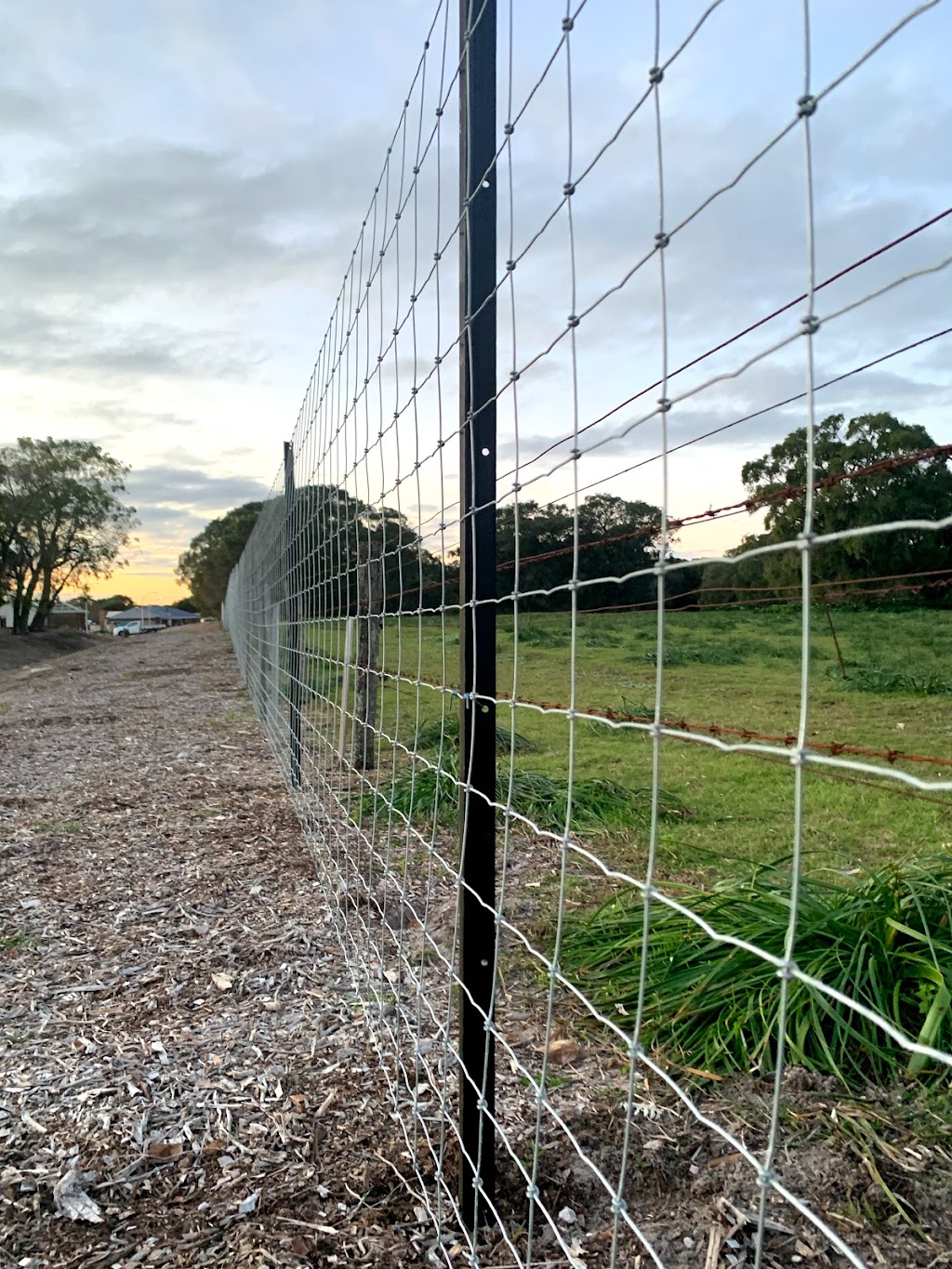 Broadwater Fencing and Powdercoaters Busselton | 33 Frederick St, Busselton WA 6280, Australia | Phone: (08) 9754 1541