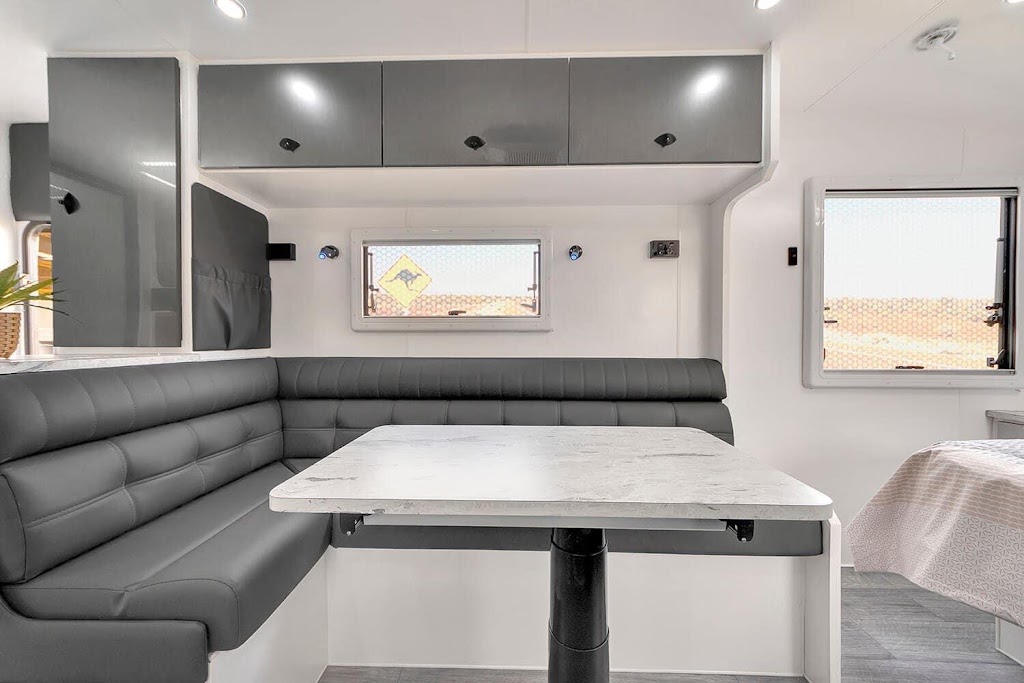 NSW Aussie Five Star Caravans Forbes | 46 Parkes Rd, Forbes NSW 2871, Australia | Phone: 0428 532 411