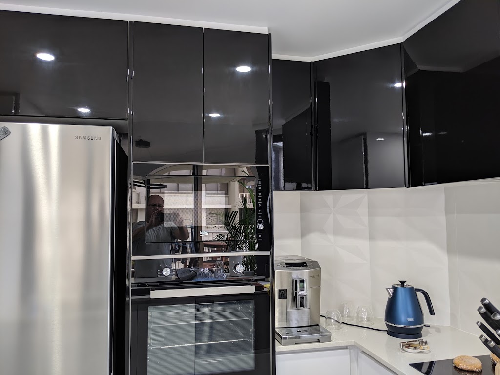 L&R Kitchens | 1/42 Bailey Cres, Southport QLD 4215, Australia | Phone: 0447 609 531