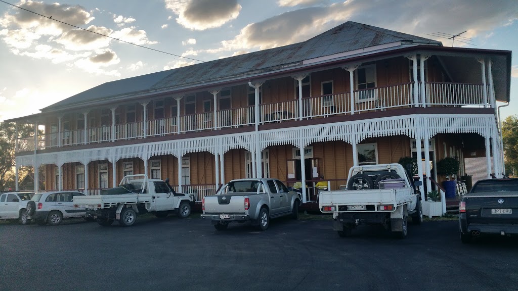 Warra Hotel | lodging | Cnr Robinson & Talbot Streets, Warra QLD 4411, Australia | 0746681203 OR +61 7 4668 1203