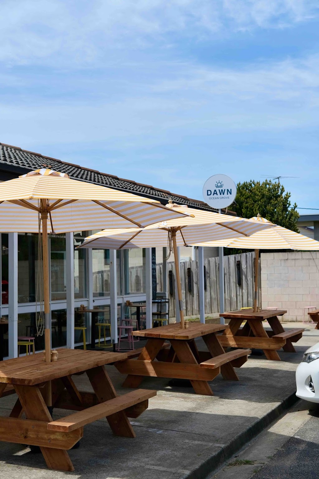 Dawn Ocean Grove | cafe | 131 Ocean Trwy, Ocean Grove VIC 3226, Australia | 0352543860 OR +61 3 5254 3860