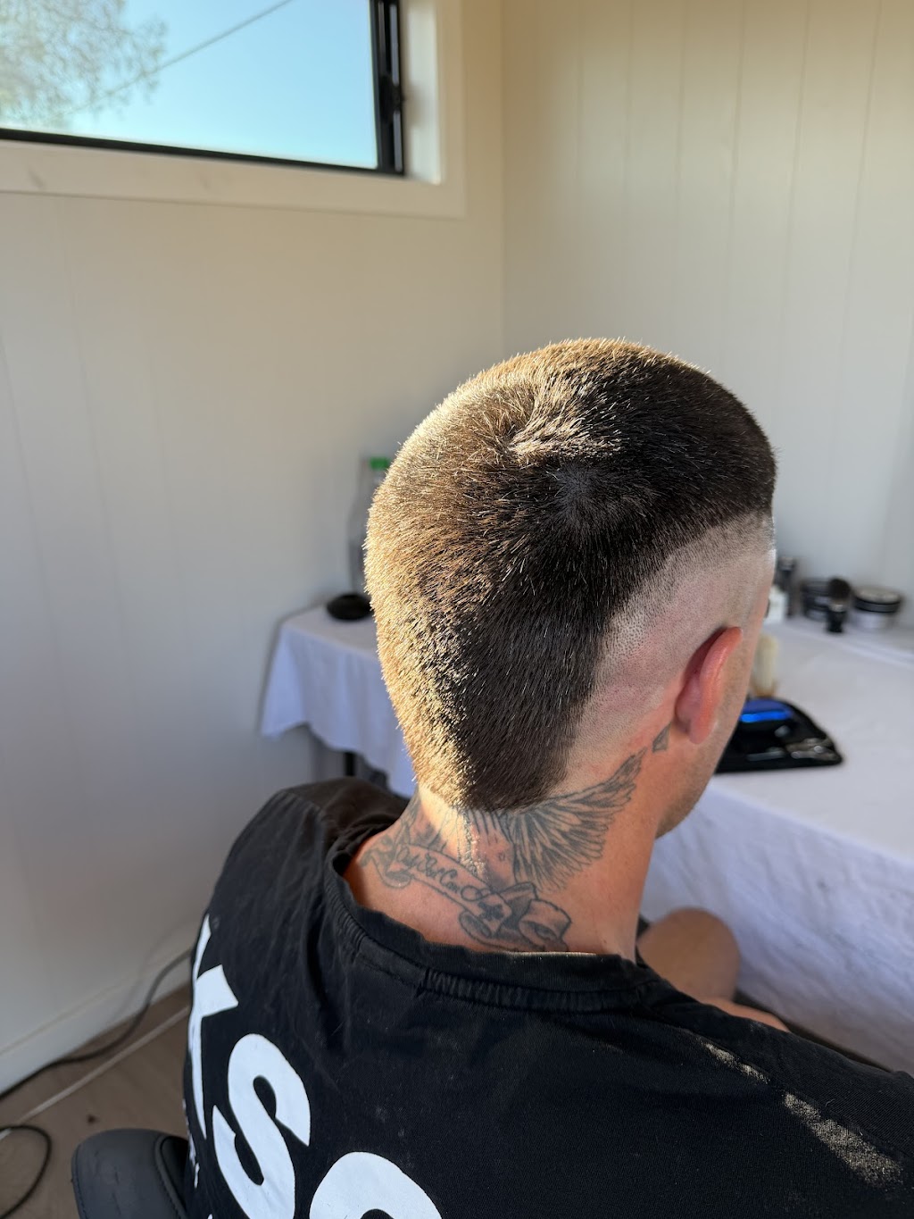 Little Miss Shears | Sunwest Ct, Plainland QLD 4341, Australia | Phone: 0412 114 526