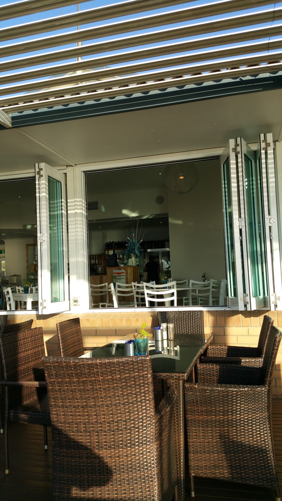 Backbeach Cafe & Restaurant | cafe | Lot 757 Ocean Dr, Bunbury WA 6230, Australia | 0897916575 OR +61 8 9791 6575