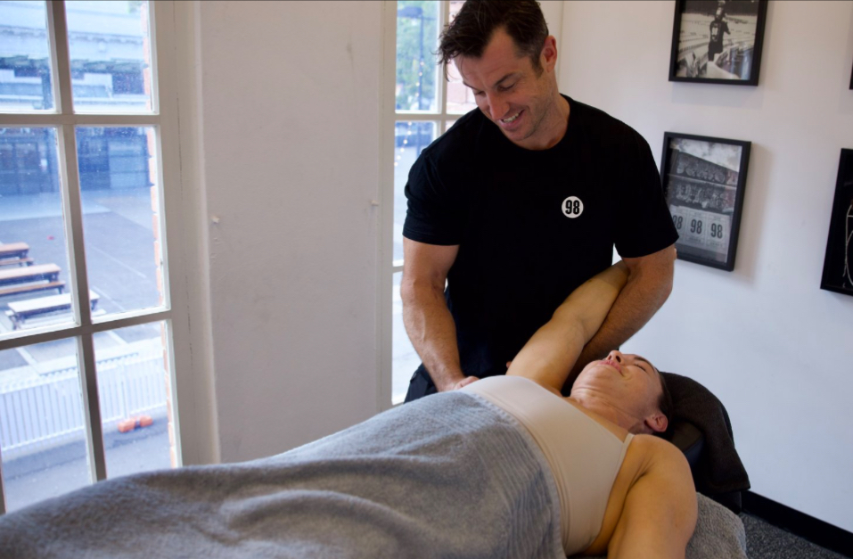 James Monk Sports Massage and PT | 28 George St, Thirroul NSW 2515, Australia | Phone: 0403 721 184