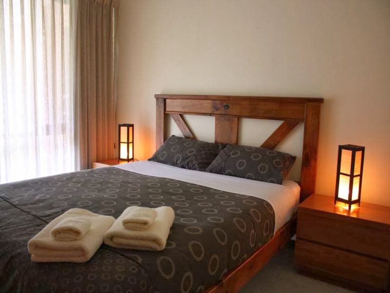 Creekside Accommodation Mansfield | 2 McDonald St, Mansfield VIC 3722, Australia | Phone: (03) 5779 1339