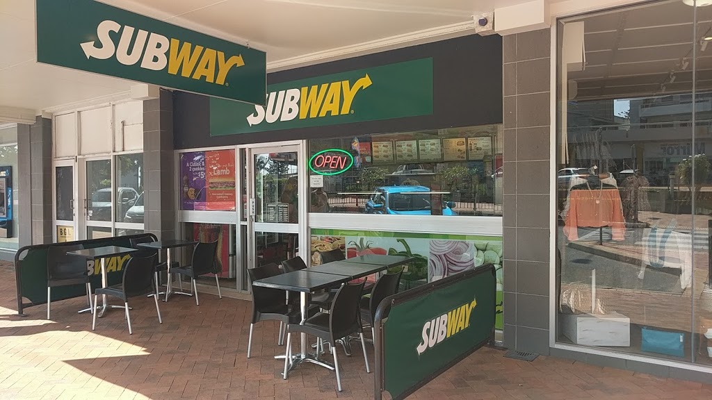 Subway | restaurant | 2/12 Normanby St, Yeppoon QLD 4703, Australia | 0749250322 OR +61 7 4925 0322