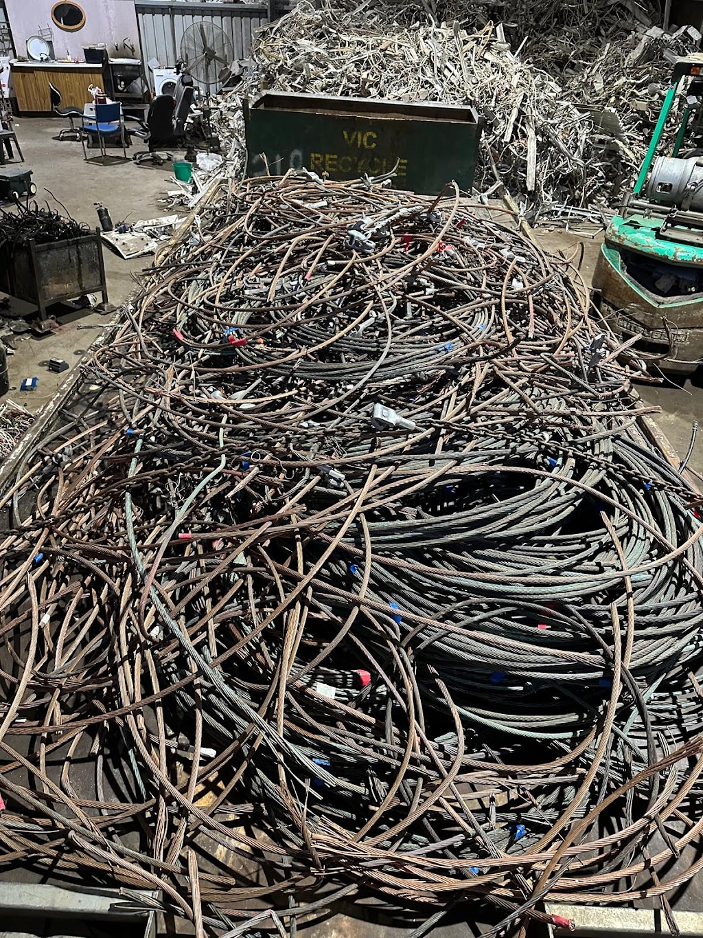 AUZ Scrap Metal | 33 Sharnet Cct, Pakenham VIC 3810, Australia | Phone: 0456 134 575