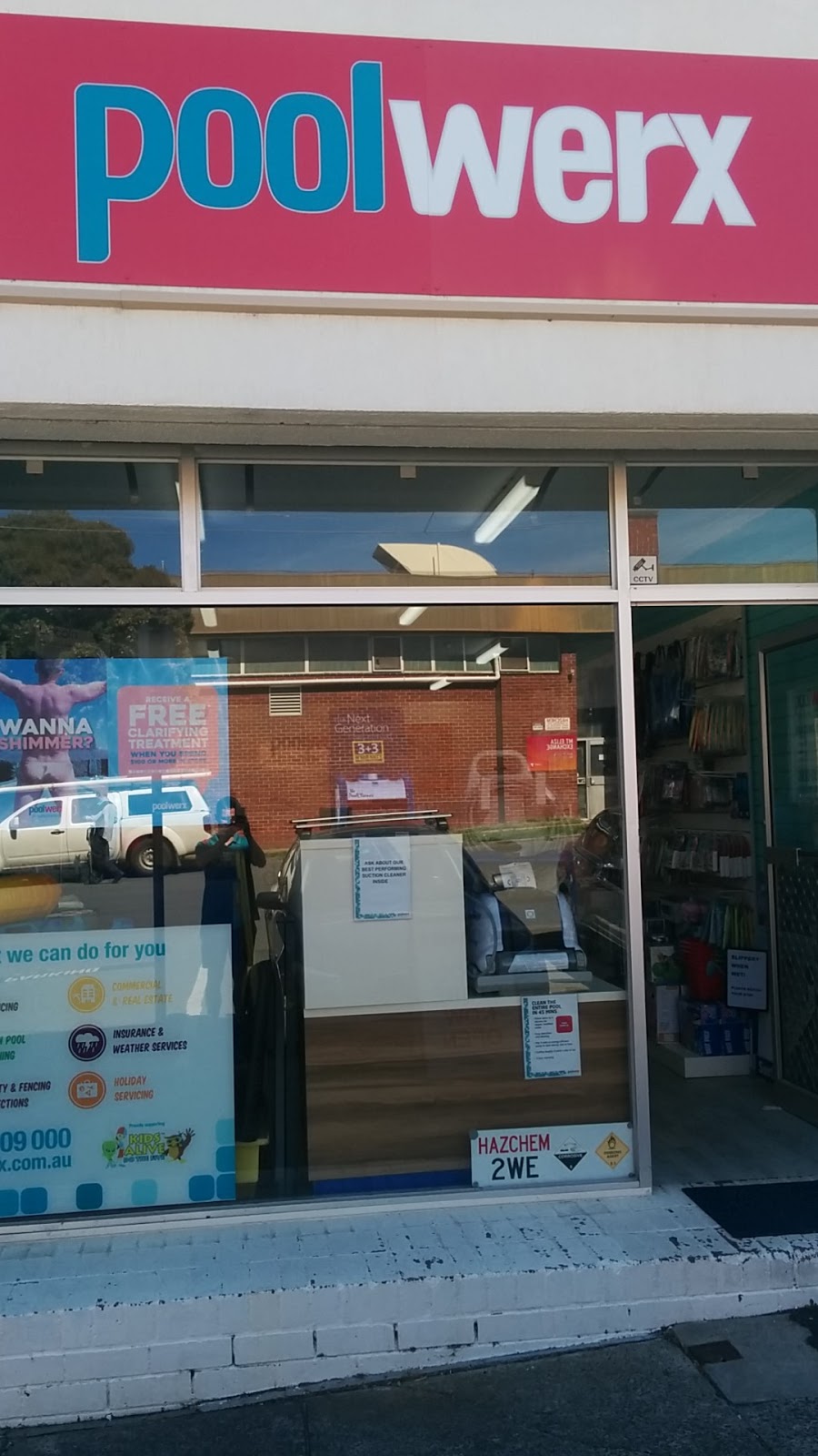 Poolwerx Mt Eliza | store | Shop 2/1-3 Davies Ave, Mount Eliza VIC 3930, Australia | 0397876134 OR +61 3 9787 6134