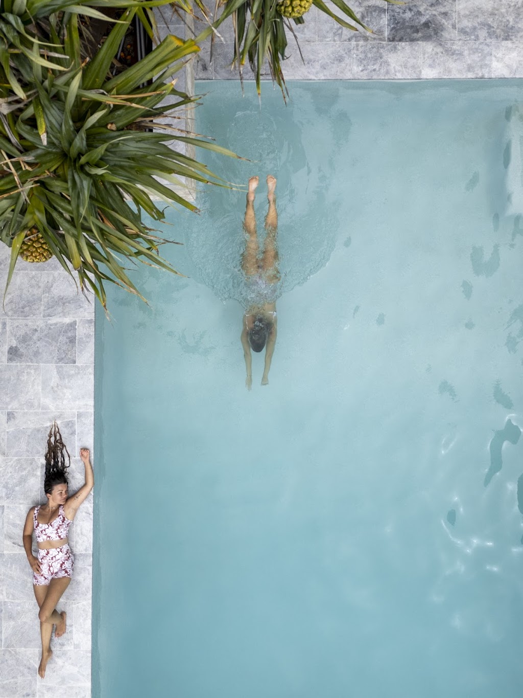 Dip Underwater Studio | 29 Pacific Dr, Swansea Heads NSW 2281, Australia | Phone: 0424 743 303