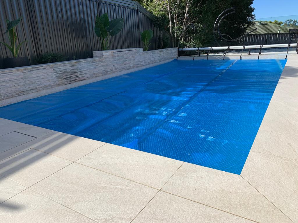 That Pool Heating Company | 36 Palmetto Pl, Bridgeman Downs QLD 4035, Australia | Phone: 0416 484 599