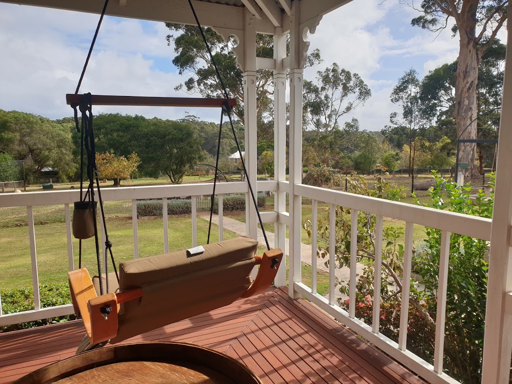 Karri House. Eat - Stay - Love | 20 Karri Loop, Margaret River WA 6285, Australia | Phone: 0411 745 221