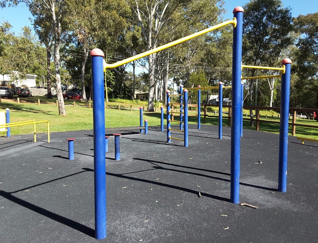 Macleay Island Community Park Fitness Equipment | park | MacLeay Island QLD 4184, Australia