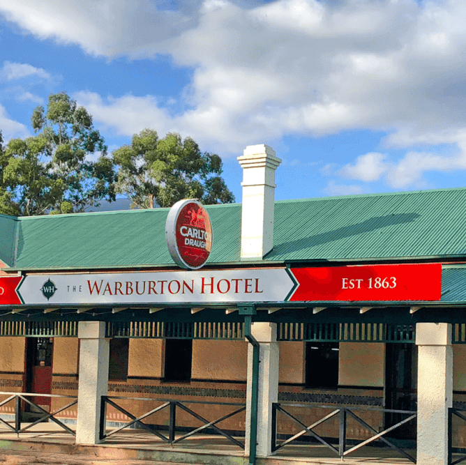 The Warburton Hotel Wesburn - Bar & Bistro (previously Sam Knott | restaurant | 2882 Warburton Hwy, Wesburn VIC 3799, Australia | 0359671090 OR +61 3 5967 1090