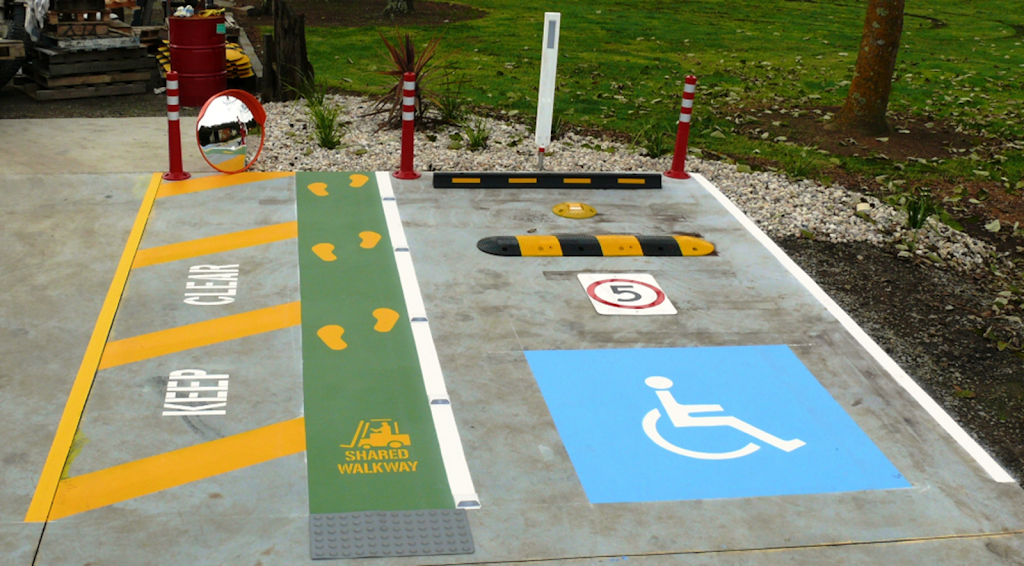 Linemarking Solutions | 13 Alfa Ct, Pakenham VIC 3810, Australia | Phone: 0400 343 735