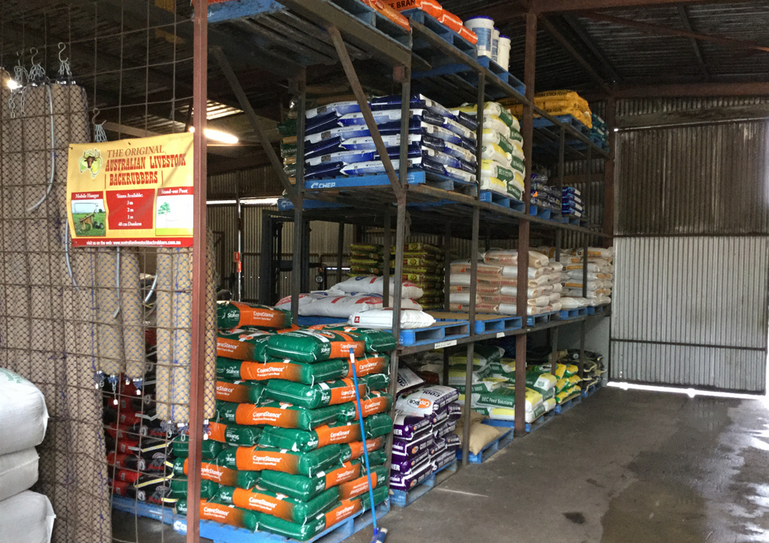 The Feed & Saddle Shed | store | 15 Robert St, Atherton QLD 4883, Australia | 0740912367 OR +61 7 4091 2367