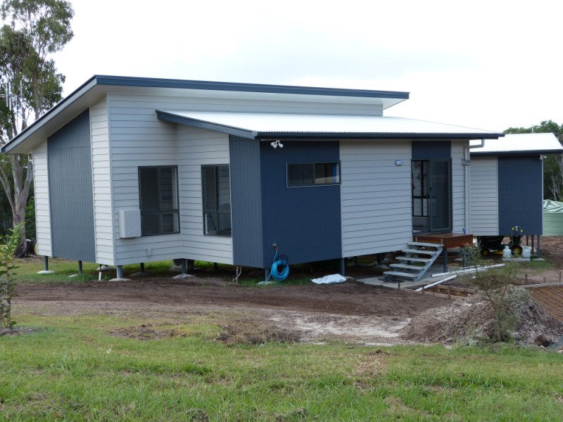 Hervey Bay Home Renovations - New Homes | 18 Maddever Rd, Booral QLD 4655, Australia | Phone: 0434 481 704