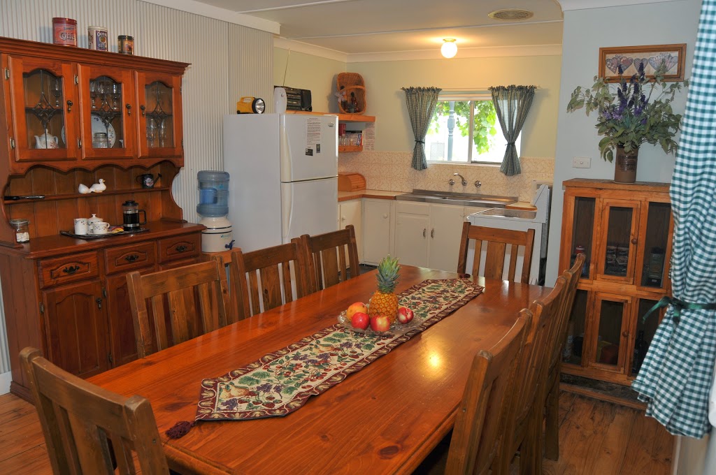 Ellenor Ivy Cottage | lodging | LOT 357 Burra St, Mintaro SA 5415, Australia | 0438867838 OR +61 438 867 838