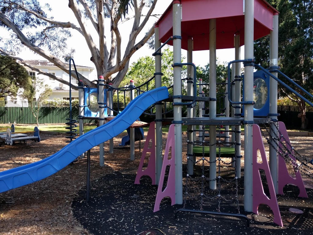 Gordon Street Reserve | park | 82 Gordon St, Deepdene VIC 3103, Australia