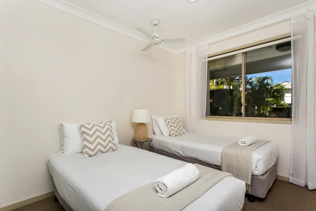 Byron Lakeside Holiday Apartments | 5 Old Bangalow Rd, Byron Bay NSW 2481, Australia | Phone: (02) 6680 9244