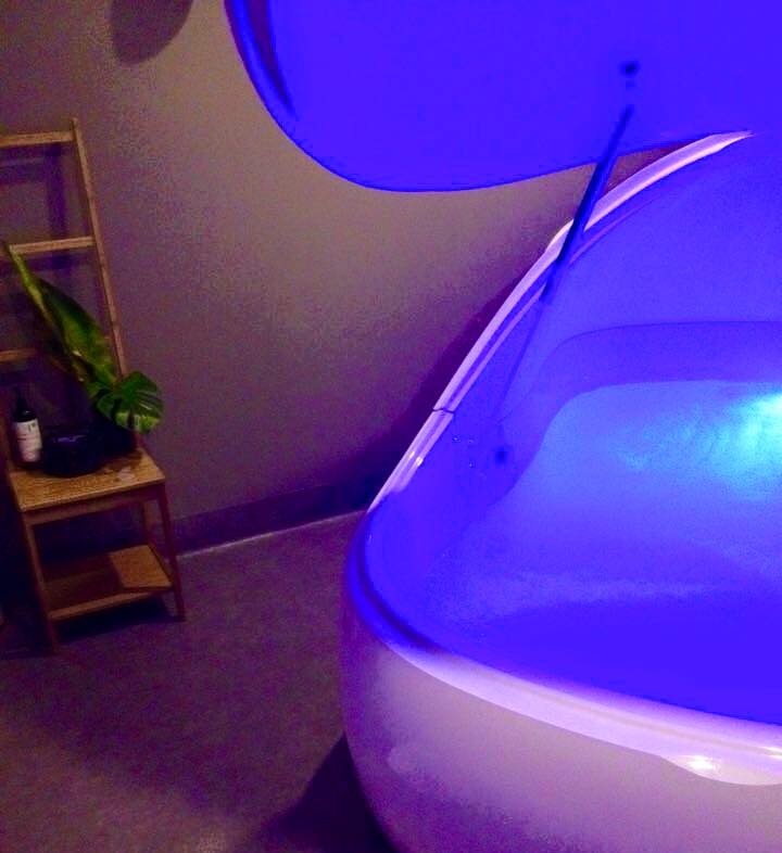 Freedom Float Therapy & Wellness Centre | 5/105 W Burleigh Rd, Burleigh Heads QLD 4220, Australia | Phone: (07) 5535 7778