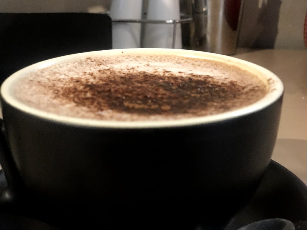 Lavish Coffee & Cuisine | cafe | 49/65 Macquarie St, Dubbo NSW 2830, Australia | 0268840605 OR +61 2 6884 0605