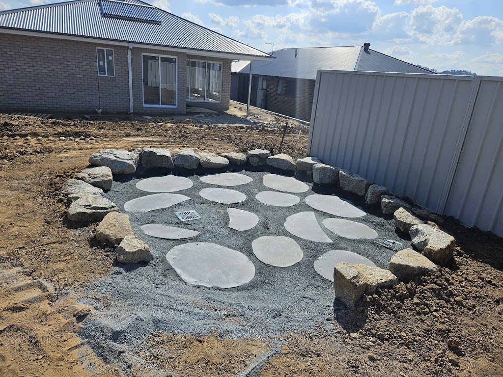 We dig ya bobcat service | 57 Jelbart Rd, Jindera NSW 2642, Australia | Phone: 0408 460 499