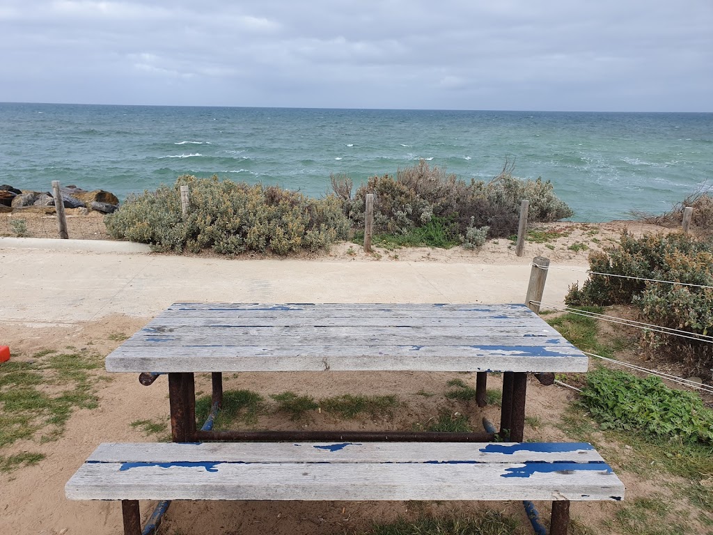 West Beach Park Bench | park | 22 Seaview Rd, West Beach SA 5024, Australia