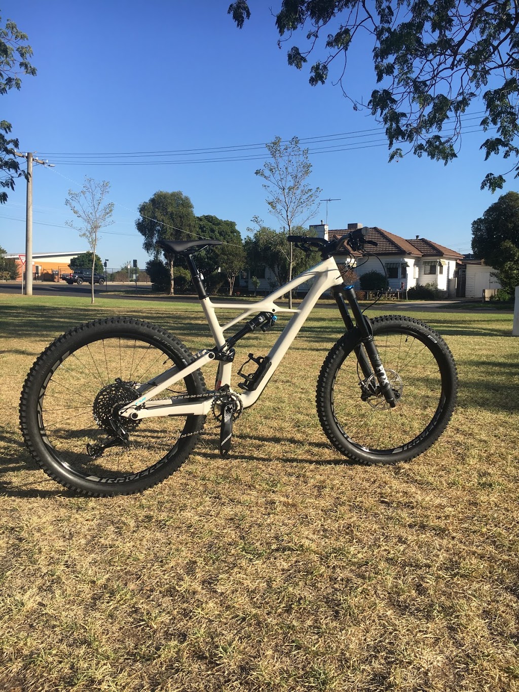 West End Cycles (West End Bike Hub) | 25 Muntz St, Wangaratta VIC 3677, Australia | Phone: (03) 5721 4519