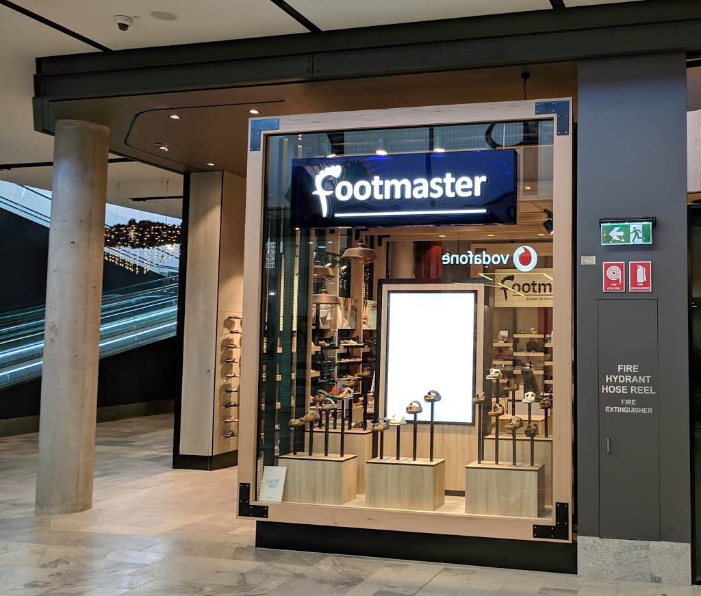 Footmaster (Coomera) | shoe store | 103 Foxwell Rd, Coomera QLD 4209, Australia | 0756880011 OR +61 7 5688 0011