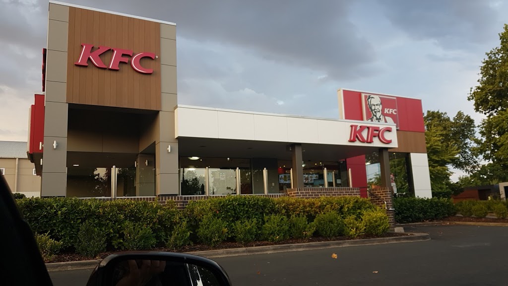KFC Albury | 437 David St, Albury NSW 2640, Australia | Phone: (02) 6021 4298