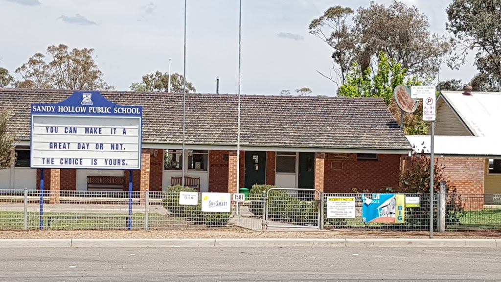 Sandy Hollow Public School | school | Golden Hwy, Sandy Hollow NSW 2333, Australia | 0265474521 OR +61 2 6547 4521