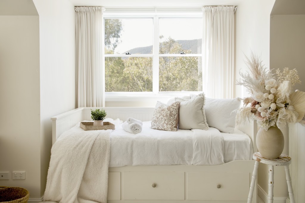 The Gum Scrub | 36 Valley View Cl, Napoleon Reef NSW 2795, Australia | Phone: 0412 318 178
