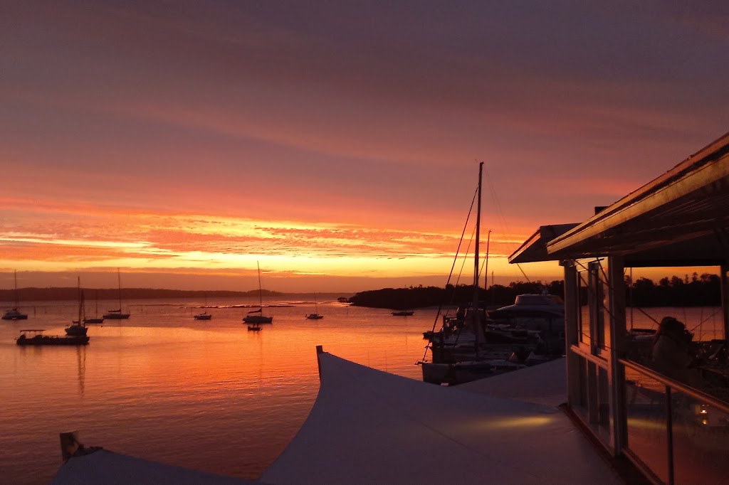 Restaurant 2317 | Marina, Level 1/2 Sunset Blvd, Soldiers Point NSW 2317, Australia | Phone: (02) 4981 8653