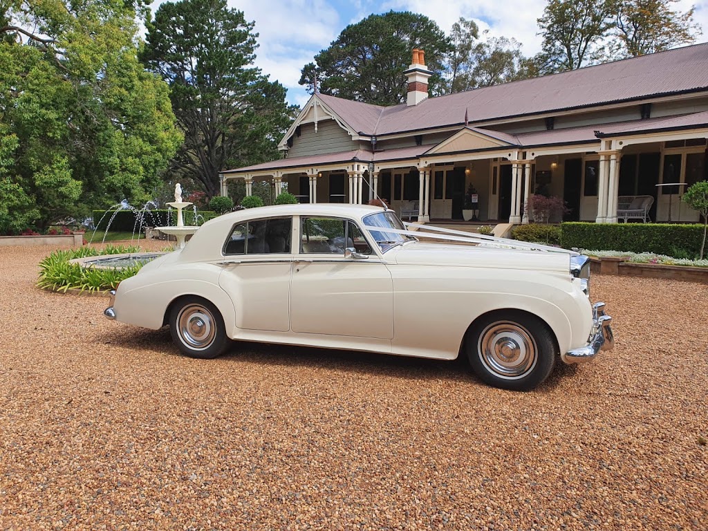 waratah Park Limousines |  | 18 Waratah Dr, Morton Vale QLD 4343, Australia | 0427750600 OR +61 427 750 600