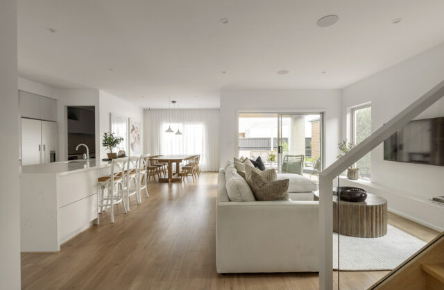 Fairhaven Homes - Alamora | 5 Isola Mews, Tarneit VIC 3029, Australia | Phone: 0452 510 200