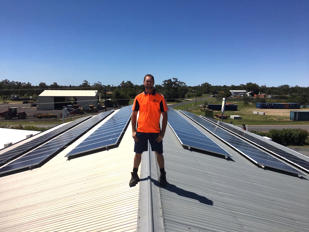 Professional Solar Services | 46 Inlet Dr, Tweed Heads West NSW 2485, Australia | Phone: 0410 088 101