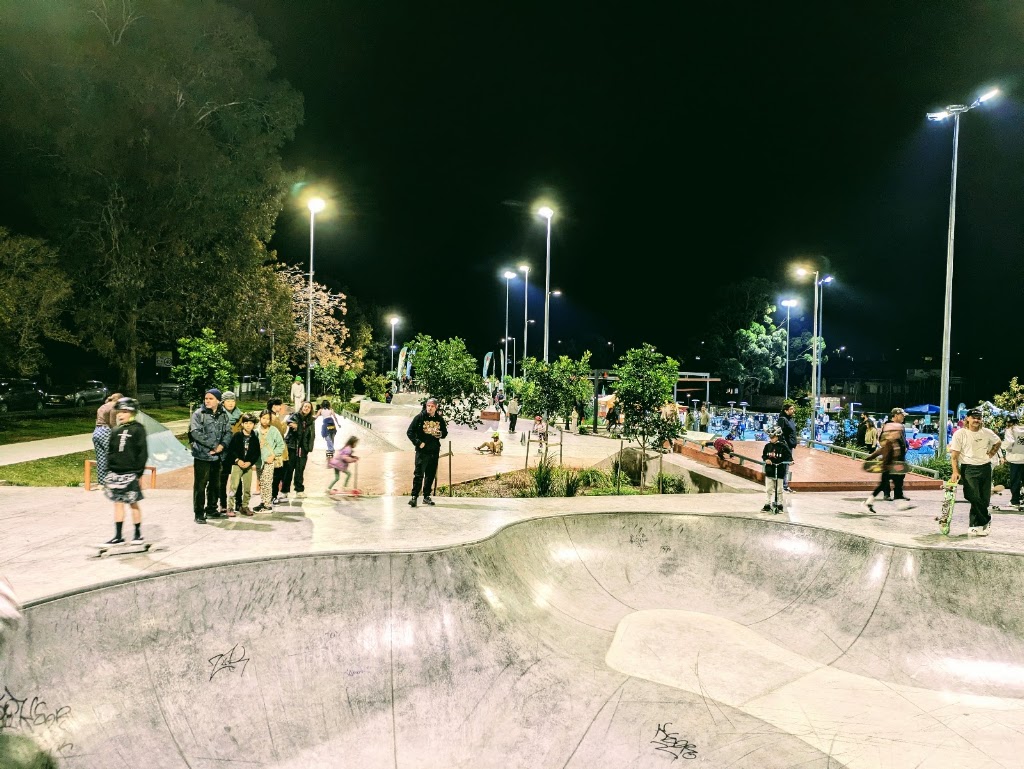 Olds Park Skatepark | Forest Rd, Penshurst NSW 2222, Australia | Phone: (02) 9330 6400
