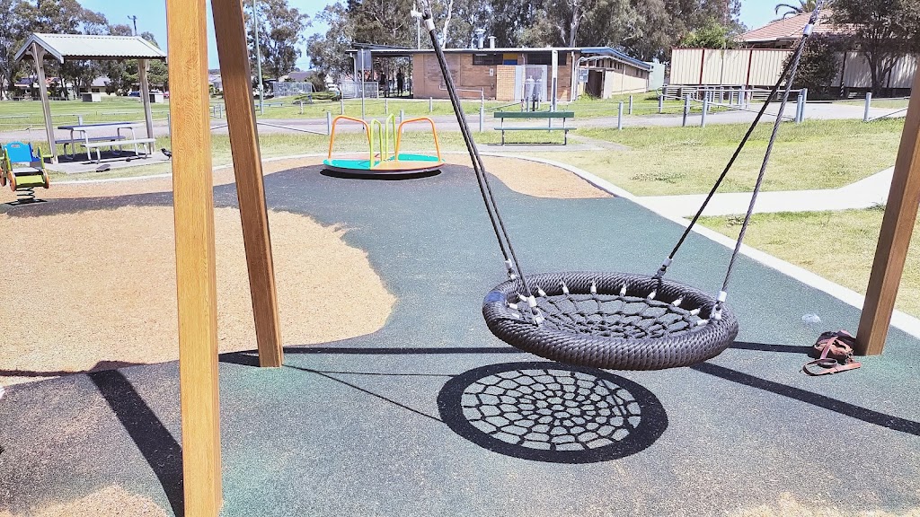 Marks Oval Playground | 73 Floraville Rd, Floraville NSW 2280, Australia | Phone: (02) 4921 0333