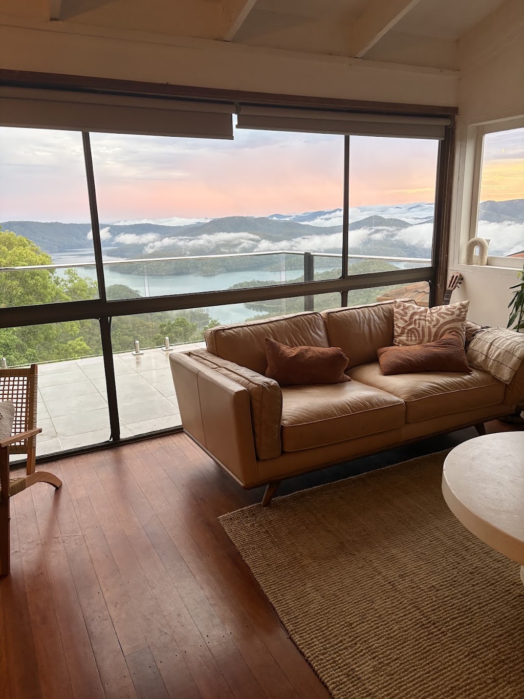 The Beechmont Abode | 10 Loop Rd, Lower Beechmont QLD 4211, Australia | Phone: 0433 089 900