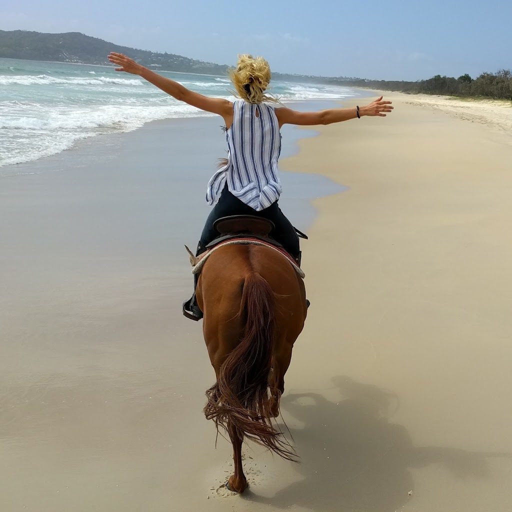 Noosa Horses | travel agency | Esplanade, Noosa North Shore QLD 4565, Australia | 0437916928 OR +61 437 916 928