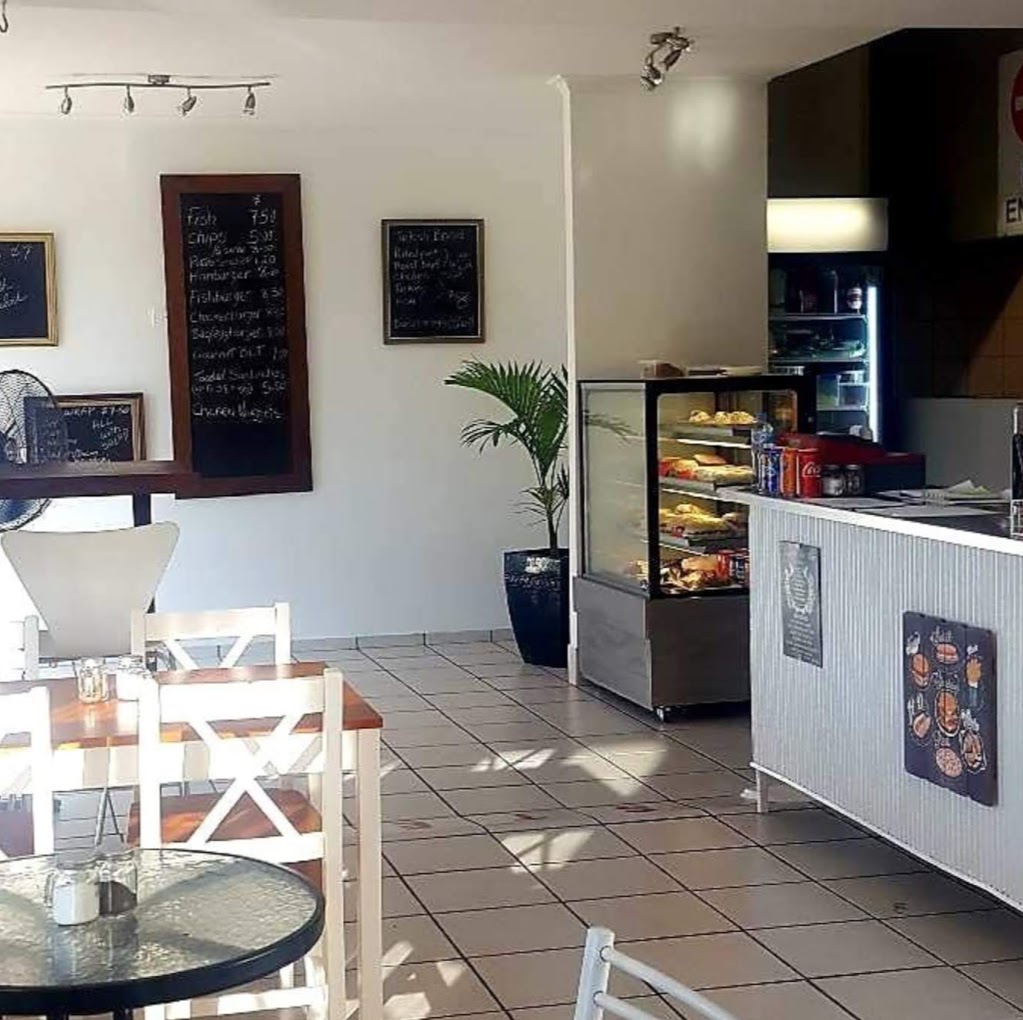 Cindy Lous Cafe | 12 Raleigh St, Dimbulah QLD 4872, Australia | Phone: 0400 704 451