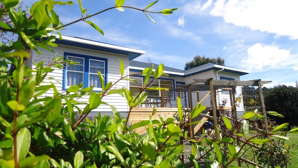 Ashdowns of Dover Bed & Breakfast | lodging | 6957 Huon Hwy, Dover TAS 7117, Australia | 0417746437 OR +61 417 746 437