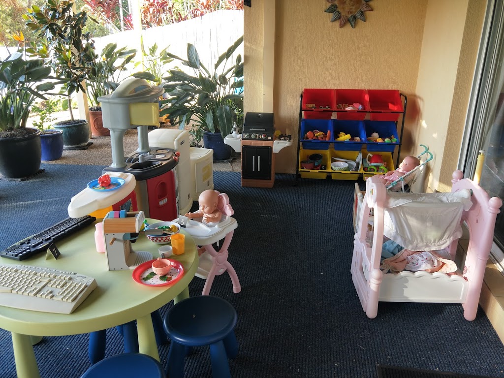 Elisa Parnell Family Daycare |  | 16 Buenavista Dr, Bilambil Heights NSW 2486, Australia | 0414284022 OR +61 414 284 022