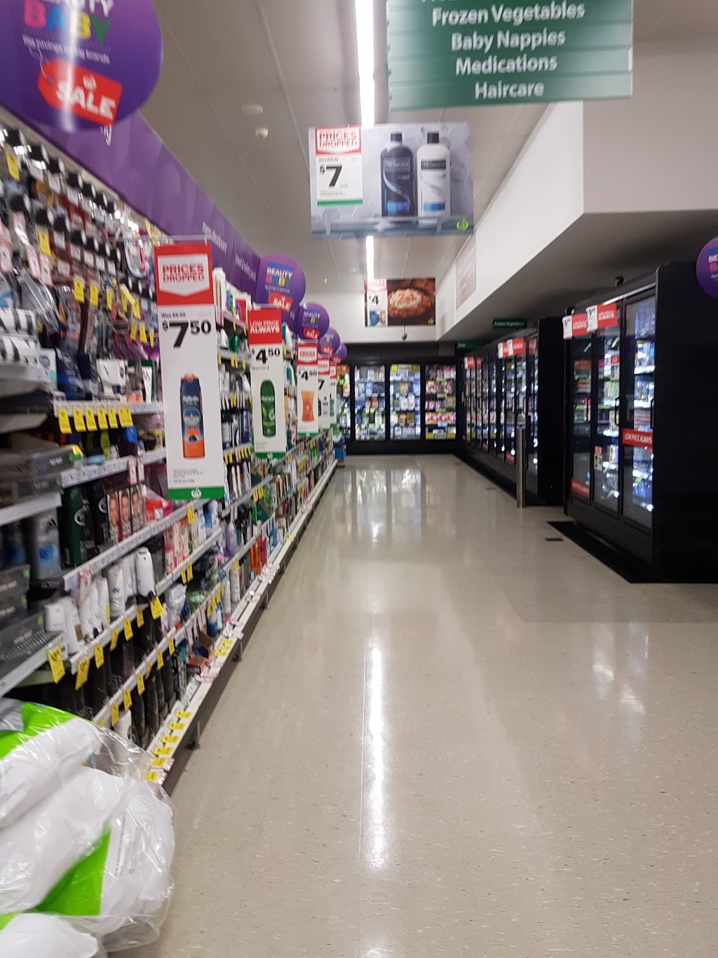 Woolworths Gundagai | supermarket | 246/250 Sheridan St, Gundagai NSW 2722, Australia | 0269815000 OR +61 2 6981 5000